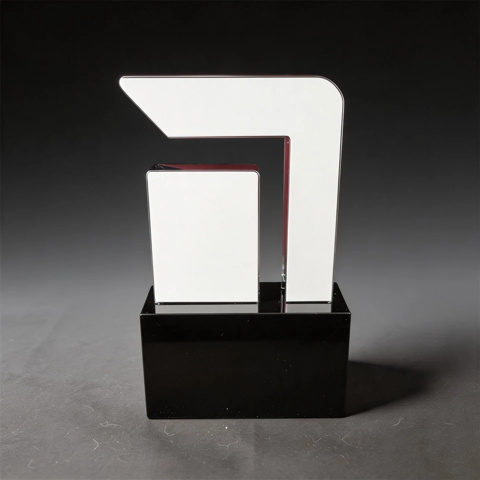 Artistic Crystal Geometric Engraved Desk Plaque high quality